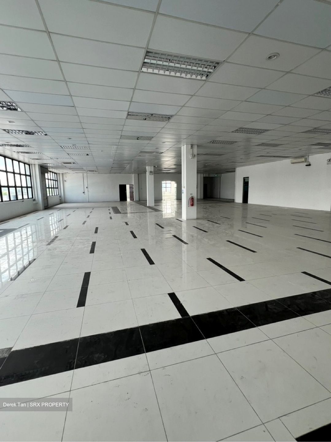 Tuas Avenue 7 (D22), Factory #572610541